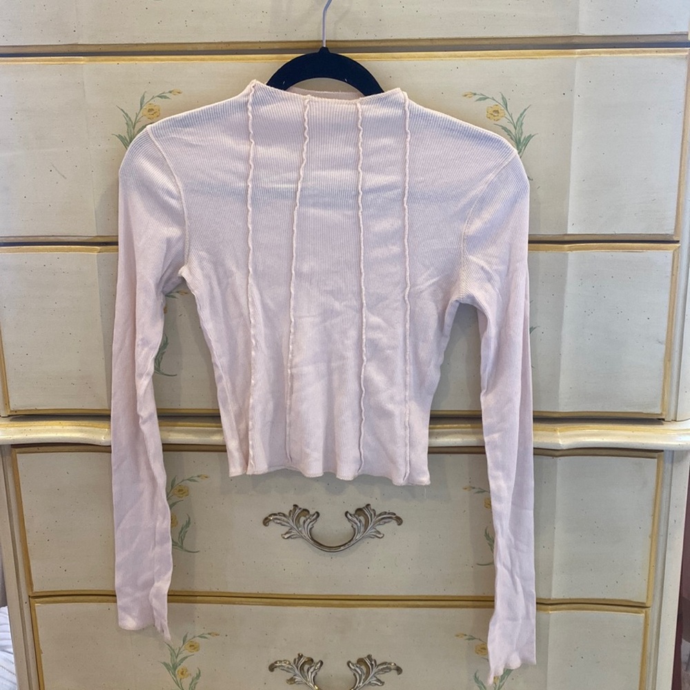 Cute turtle neck pink top